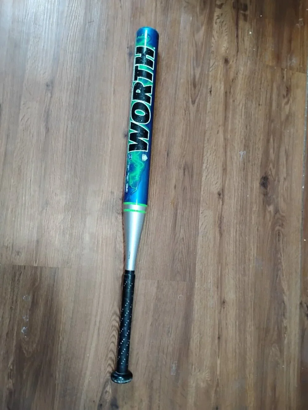 Worth AMP Alloy Fastpitch Softball Bat